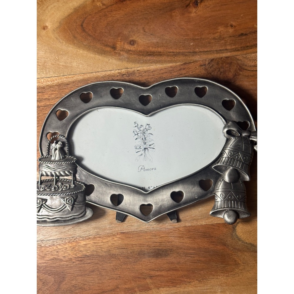 Amora Wedding Heart Picture Frame 6x4 Silver Pewter Cake and Bells Decor